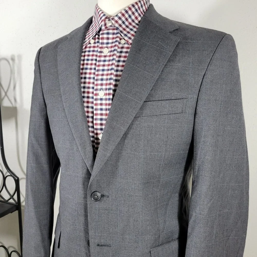 JOS‎ A BANK Model 810 Men's Sport Coat Blazer Two Button Gray Plaid Wool 38R